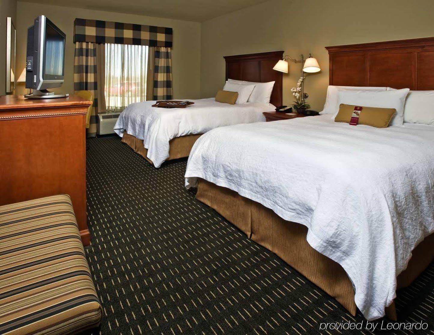 Hotel Hampton &