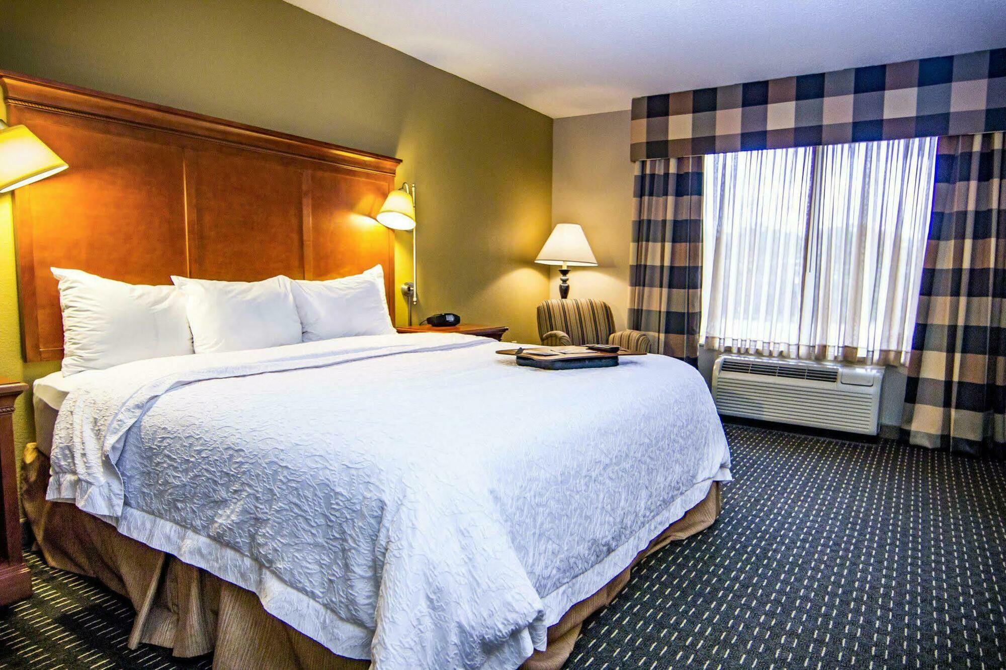 Hotel Hampton & Jackson